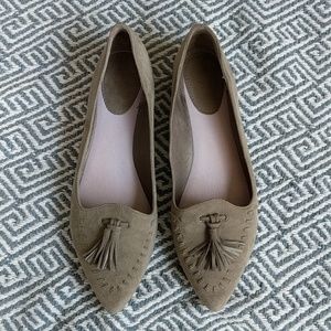 Johnston & Murphy Suede Flats